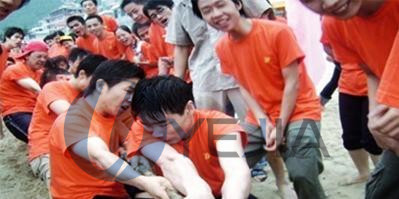 3044永利科技集团第四届拔河比赛初赛顺利完成