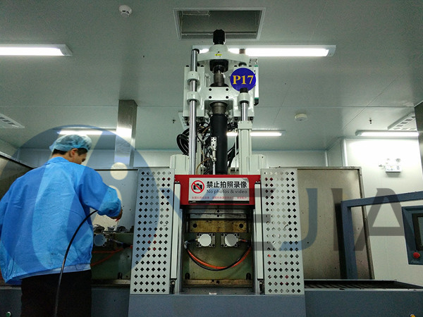 3044永利光电液态硅胶注塑机